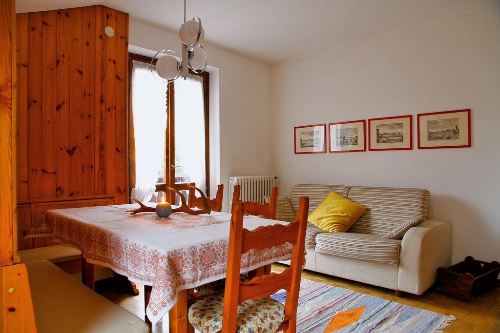 בורמיו Chalet Dell'Ermellino מראה חיצוני תמונה